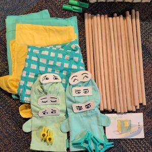 Lovecery Colorful Puppet Theater And Fort